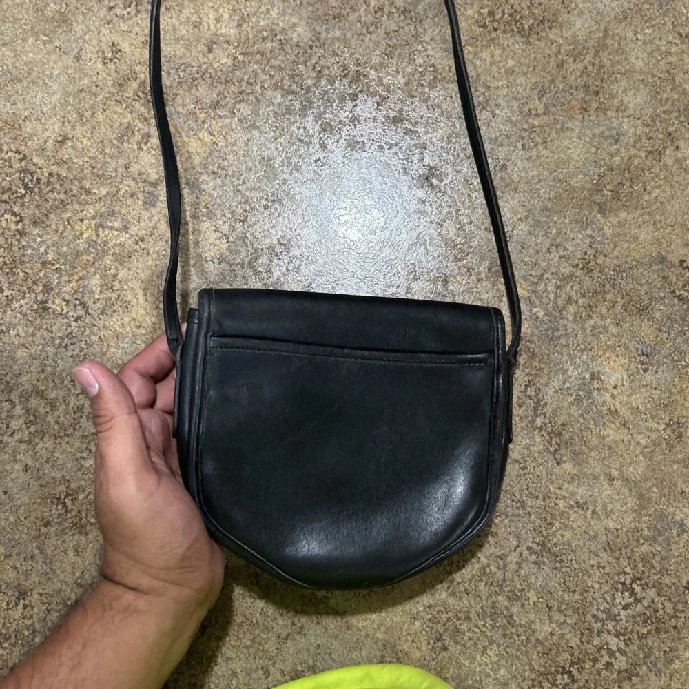 Vintage Coach Leather Bag 0080-325 Flap Shoulder Rare Shoulder